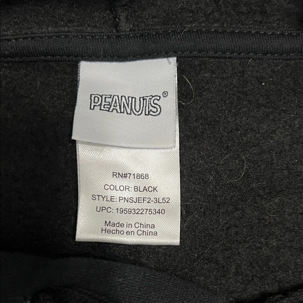 Peanuts Black Snoopy Hoodie - Picture 7 of 9